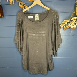 VOCAL Boutique Gray Tunic with Silver Studs Sz L